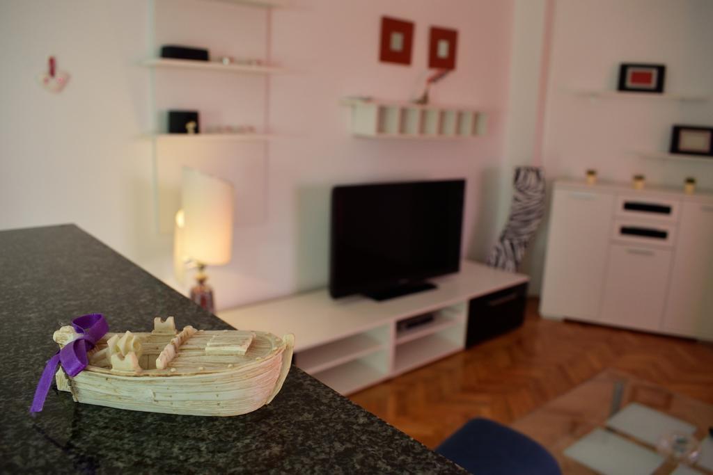 Aurelia Apartment Liznjan Exterior photo